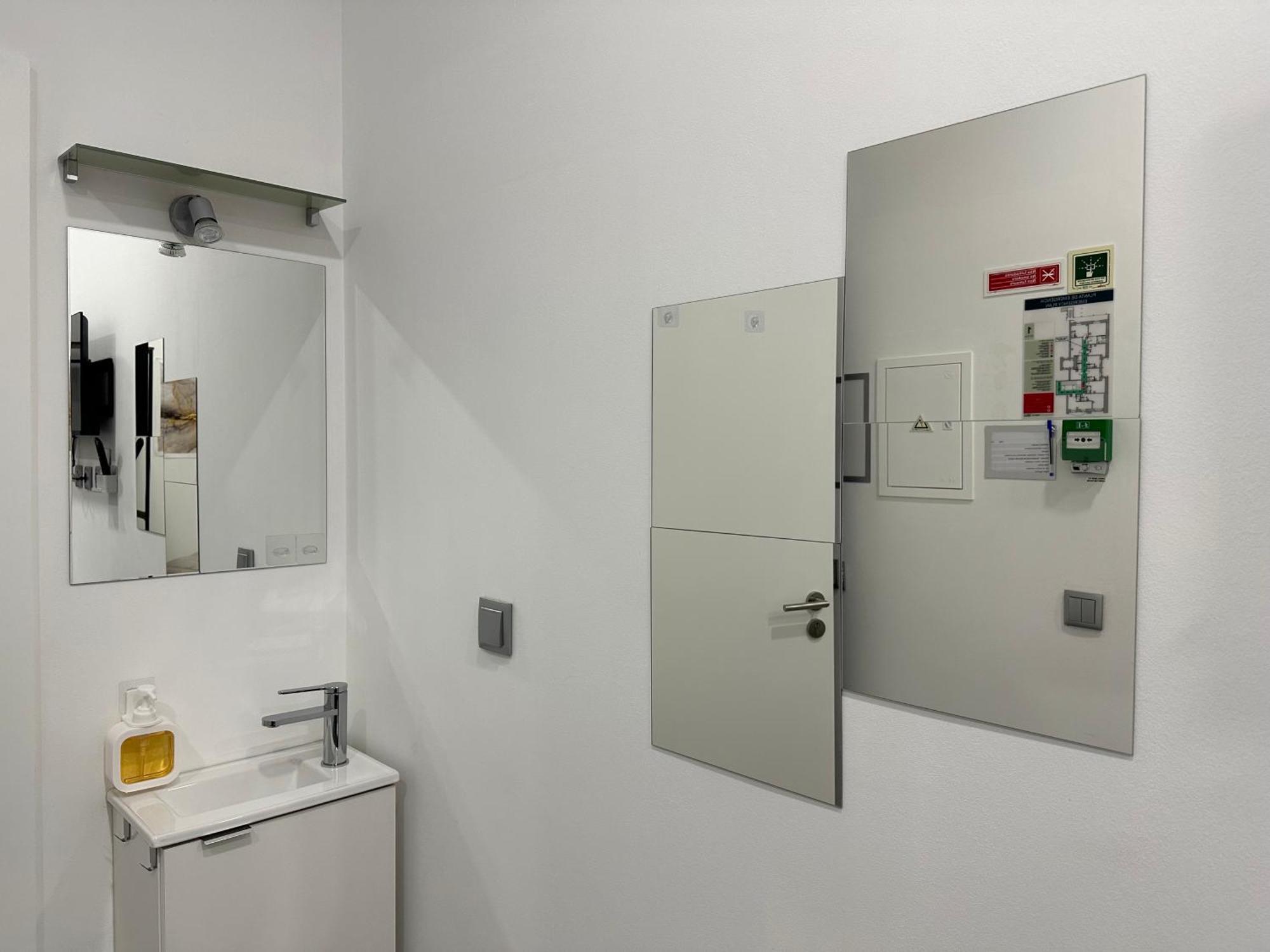 Laniakea Suites Lisboa Rum bild