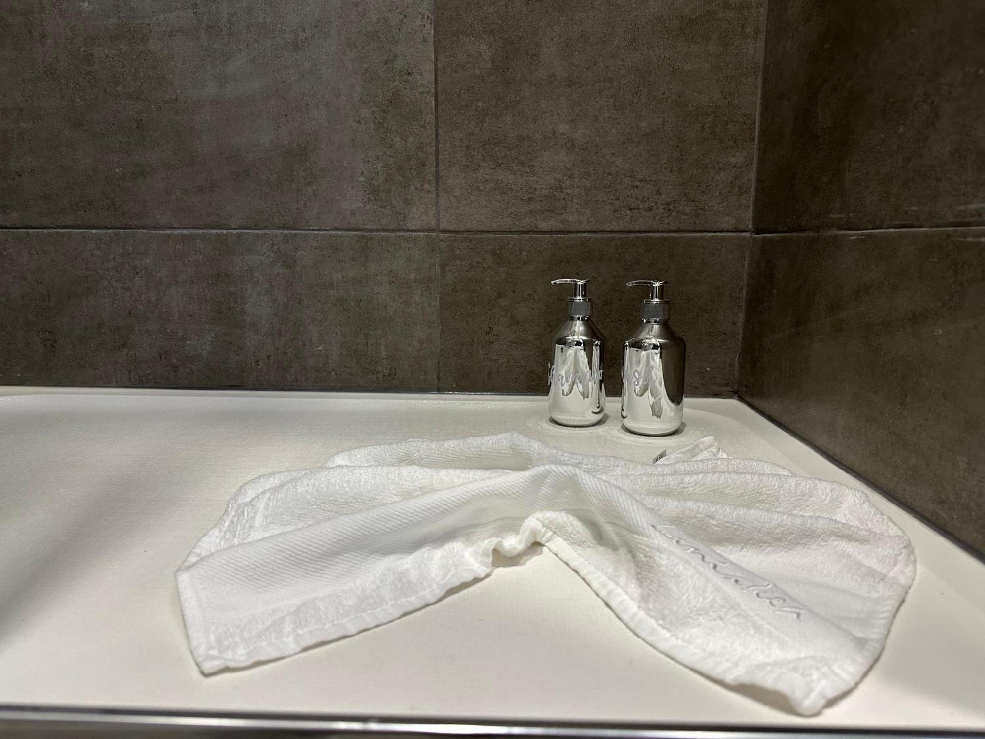 Laniakea Suites Lisboa Exteriör bild